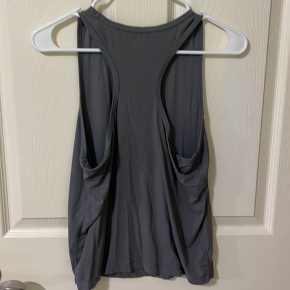 Members Mark tank tops (both included) - Picture 5 of 6